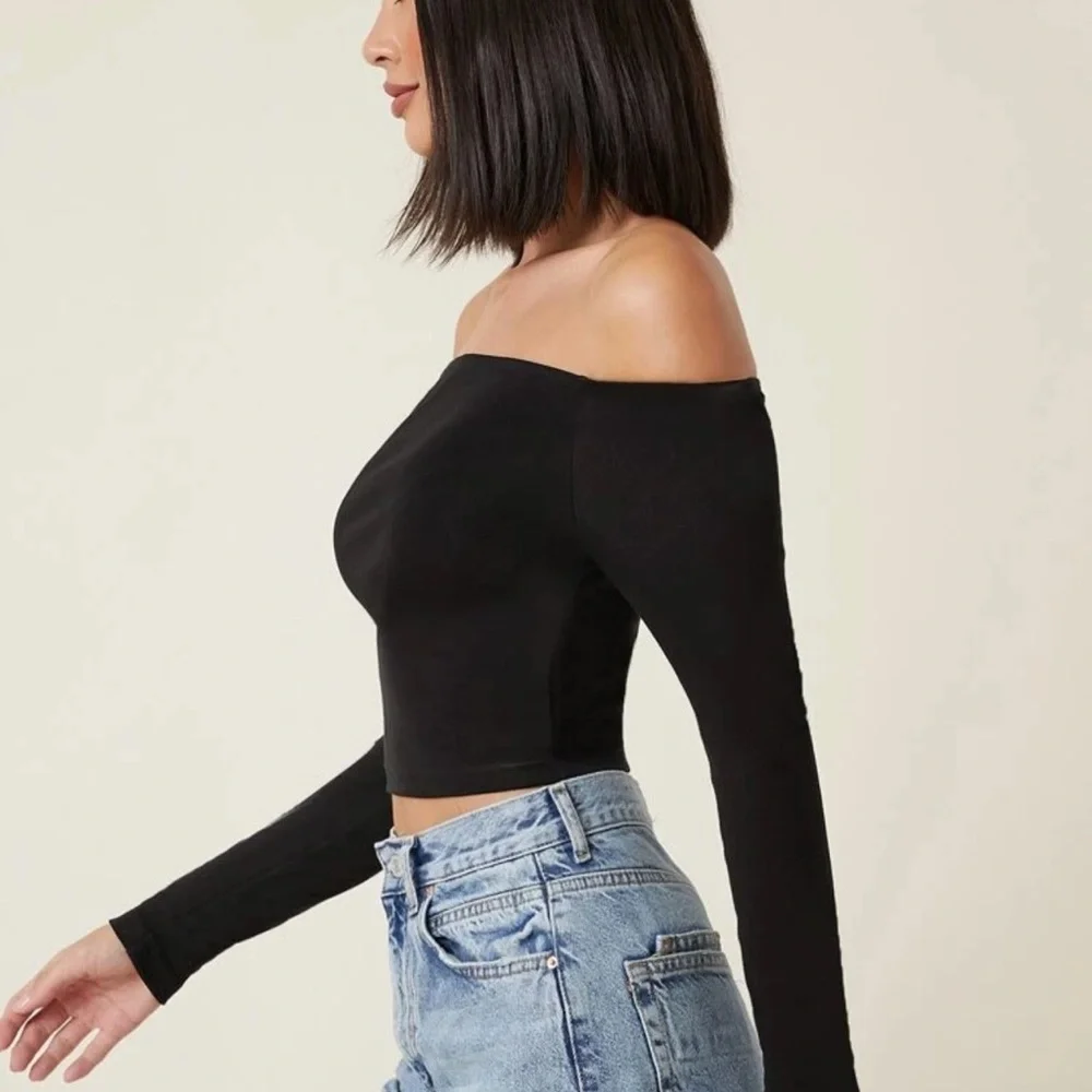 S 90s off the shoulder long sleeve crop top white - Picture 9 of 12